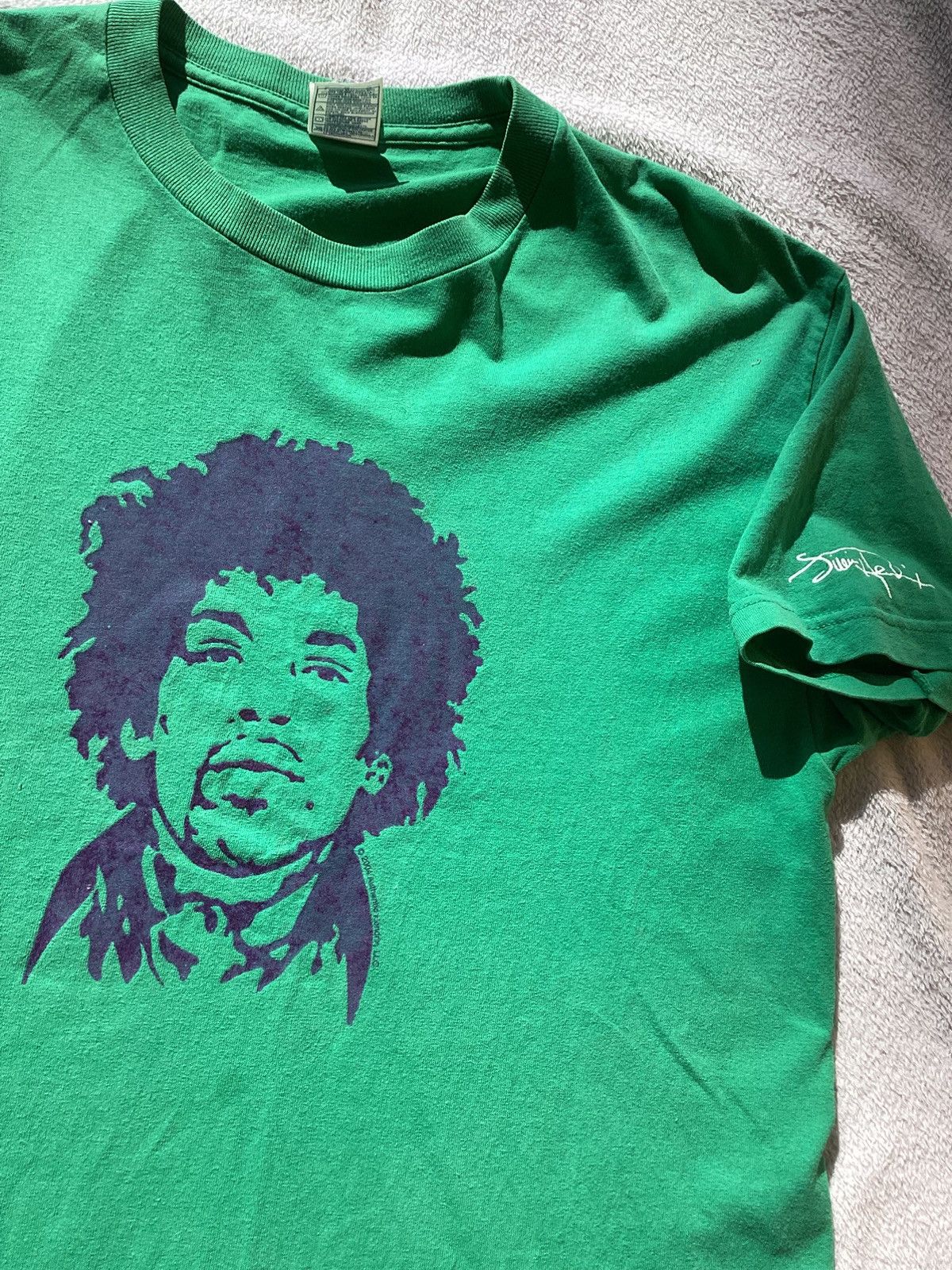 Other Vtg 2004 Jimi Hendrix sleeve signature headshot green Tee Size US L / EU 52-54 / 3 - 2 Thumbnail