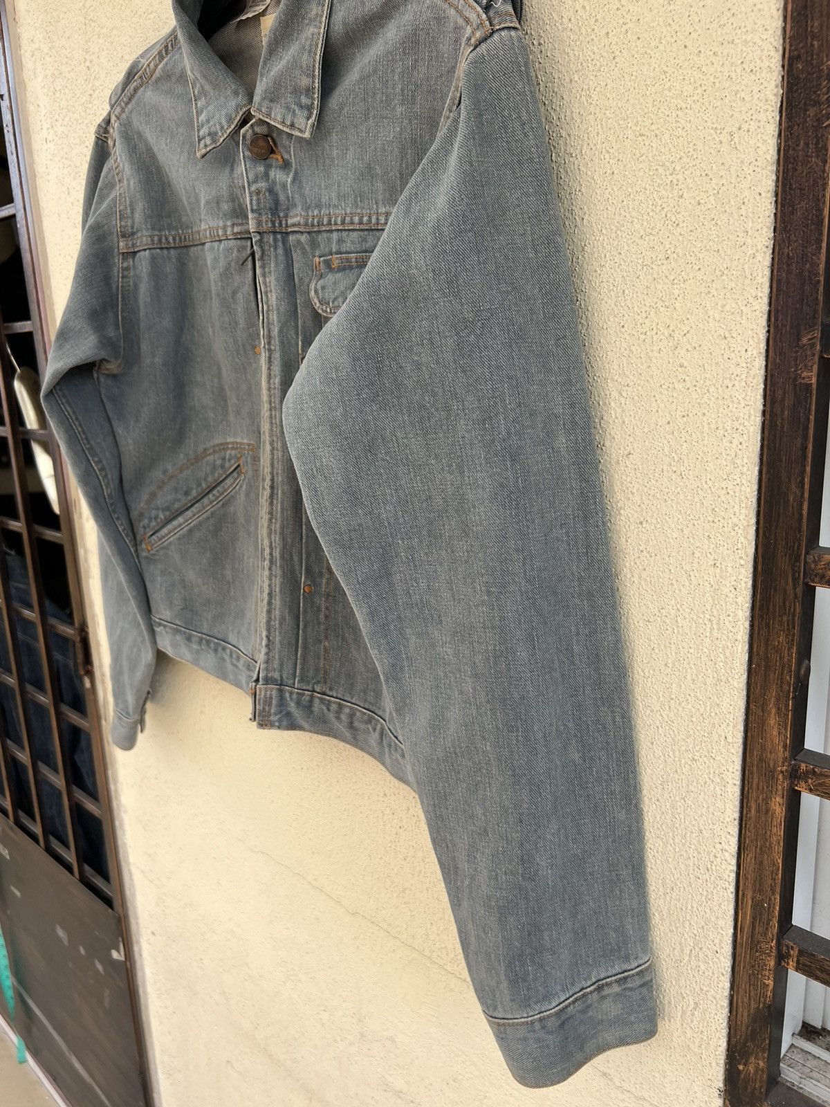 Vintage Vintage 90s Wrangler Blue Bell Faded Grey Denim Jacket Size US L / EU 52-54 / 3 - 11 Thumbnail
