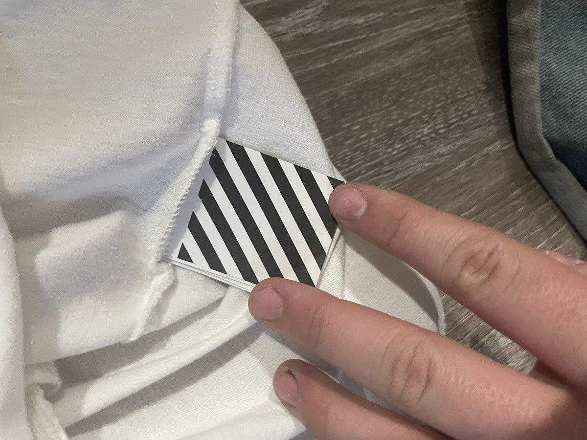 Off-White OFF WHITE “tape” design o. the back white size M Size US M / EU 48-50 / 2 - 4 Thumbnail