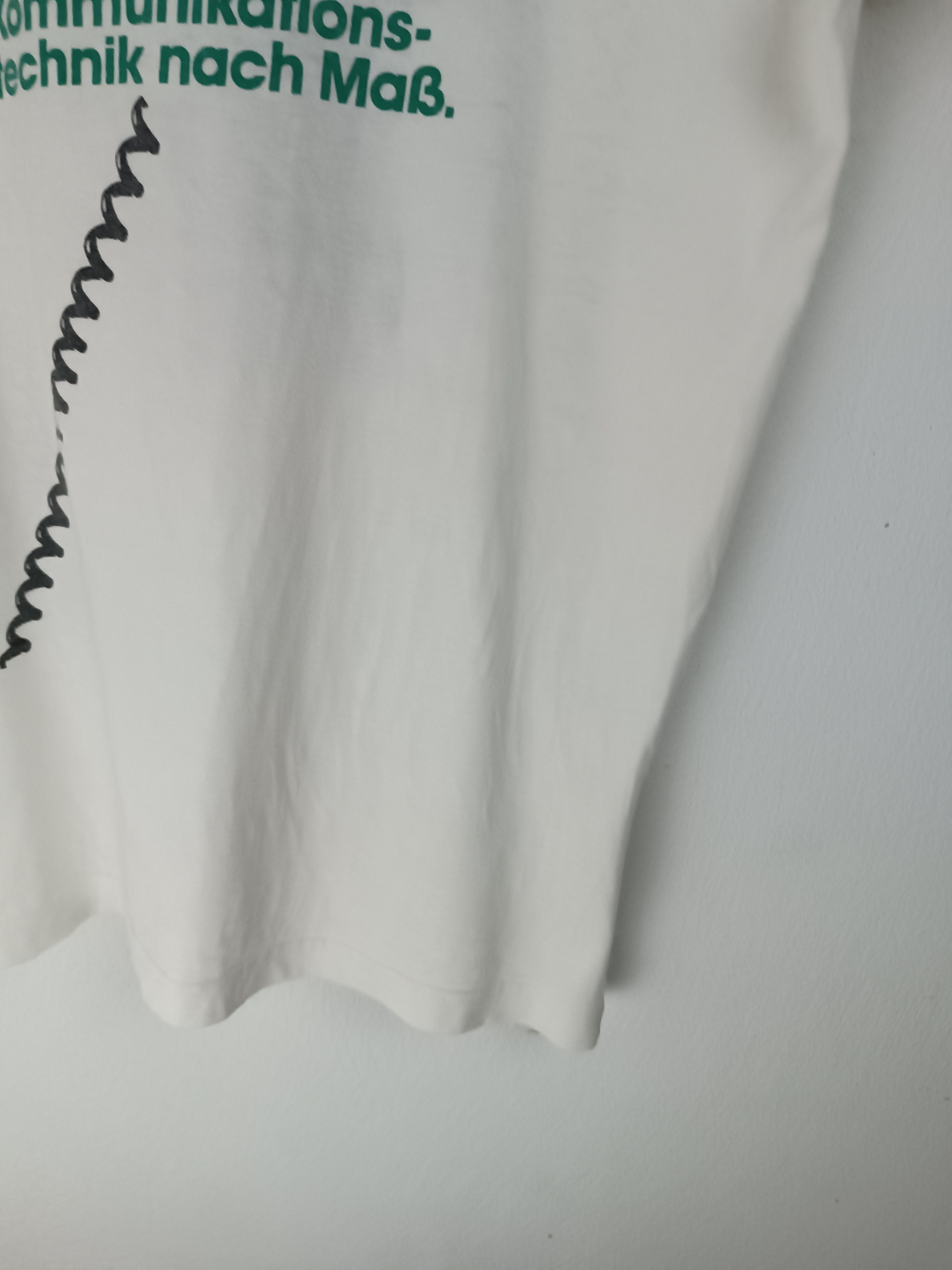 Other VINTAGE 90'S DeTeWe KOMMUNIKATIONS TECHNIK VERY RARE TEE Size US L / EU 52-54 / 3 - 12 Thumbnail