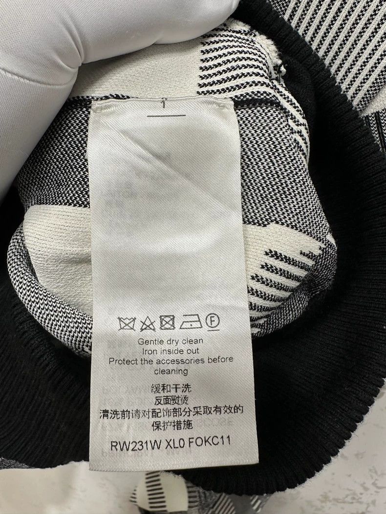 Louis Vuitton Louis Vuitton 23 Spring/Summer Grey and White Checkerboard Size XS / US 0-2 / IT 36-38 - 4 Thumbnail