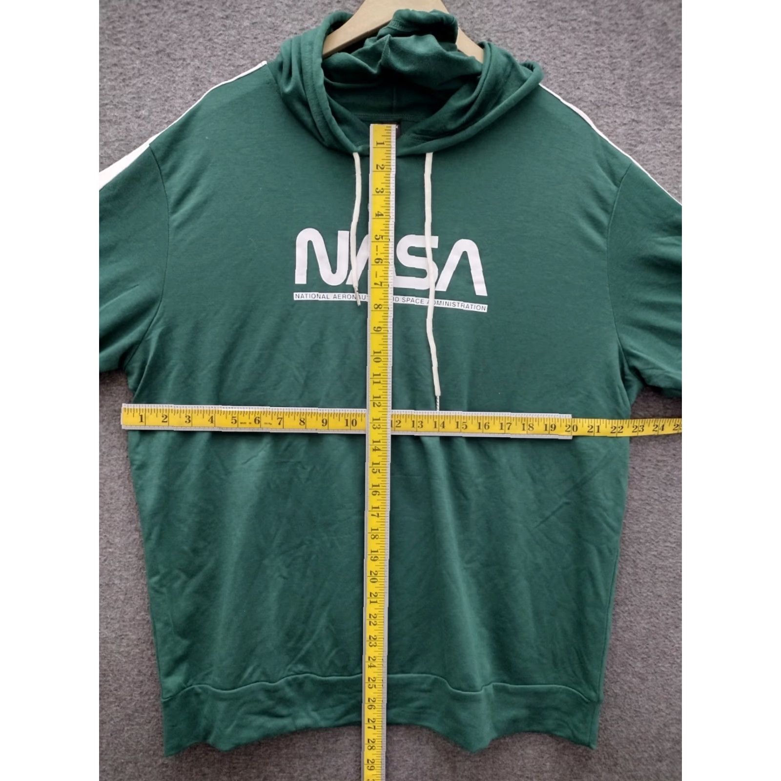 Shein Shein Hoodie Unisex Adult NASA Print Green 3XL Pullover Hooded Sweatshirt Long Sleeve 3XL Green NASA Print Hoodie Size US XXL / EU 58 / 5 - 4 Thumbnail