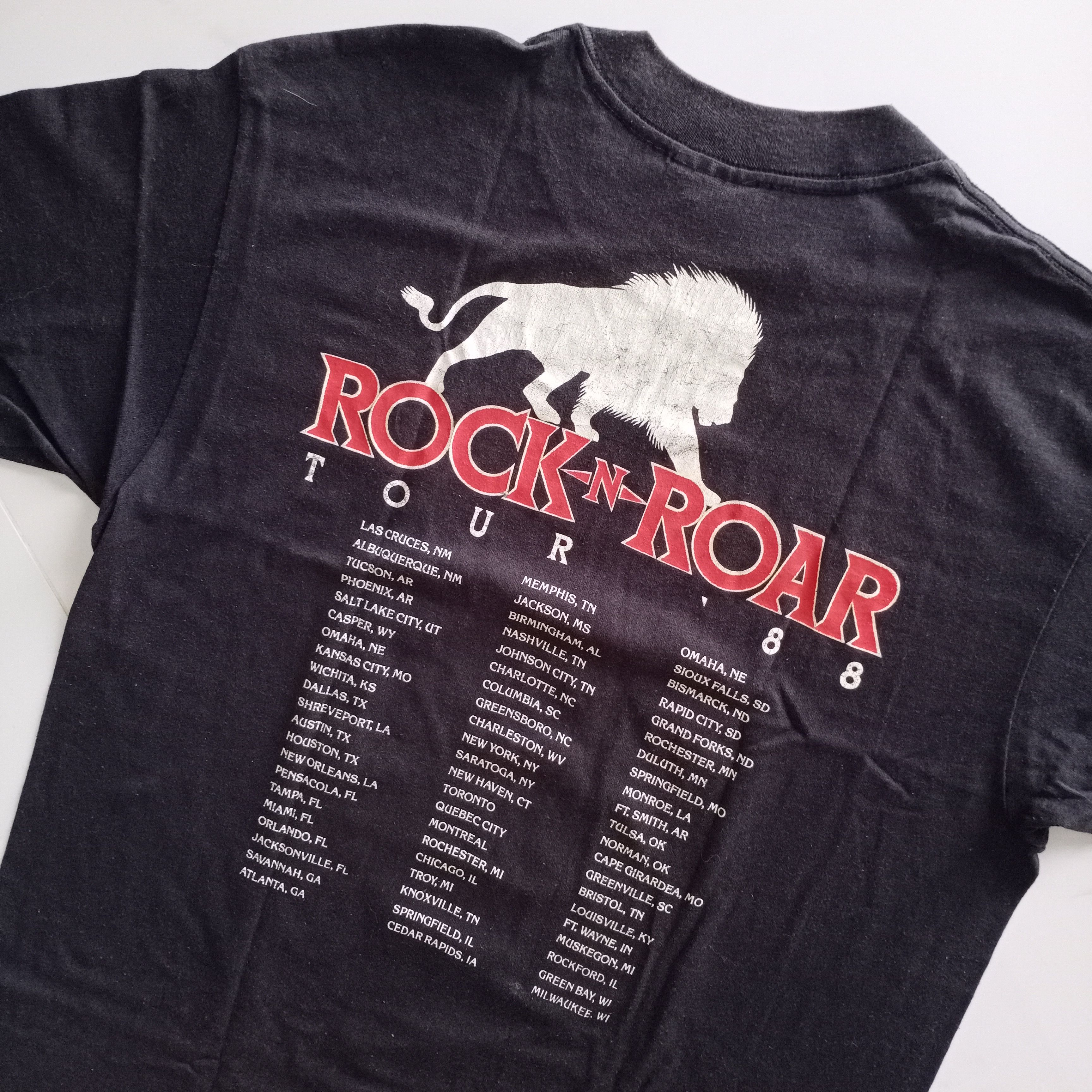 Band Tees Vintage White Lion Pride Tour 80s 1988 Rock N Roar T-shirt Size US L / EU 52-54 / 3 - 9 Thumbnail