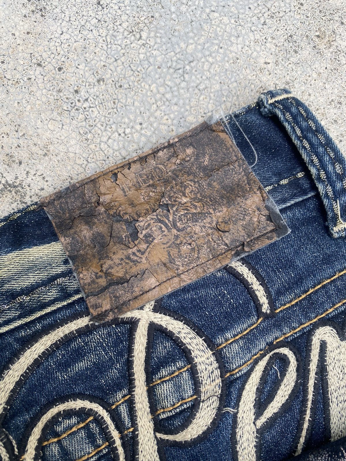 If Six Was Nine × Le Grande Bleu (L.G.B.) Flare Jeans Red Papper Clawmark Studded Cross Bootcut Size US 30 / EU 46 - 23 Thumbnail