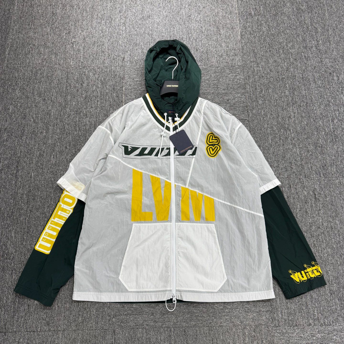 Louis Vuitton Louis Vuitton lv two-in-one jacket Size US L / EU 52-54 / 3 - 1 Thumbnail