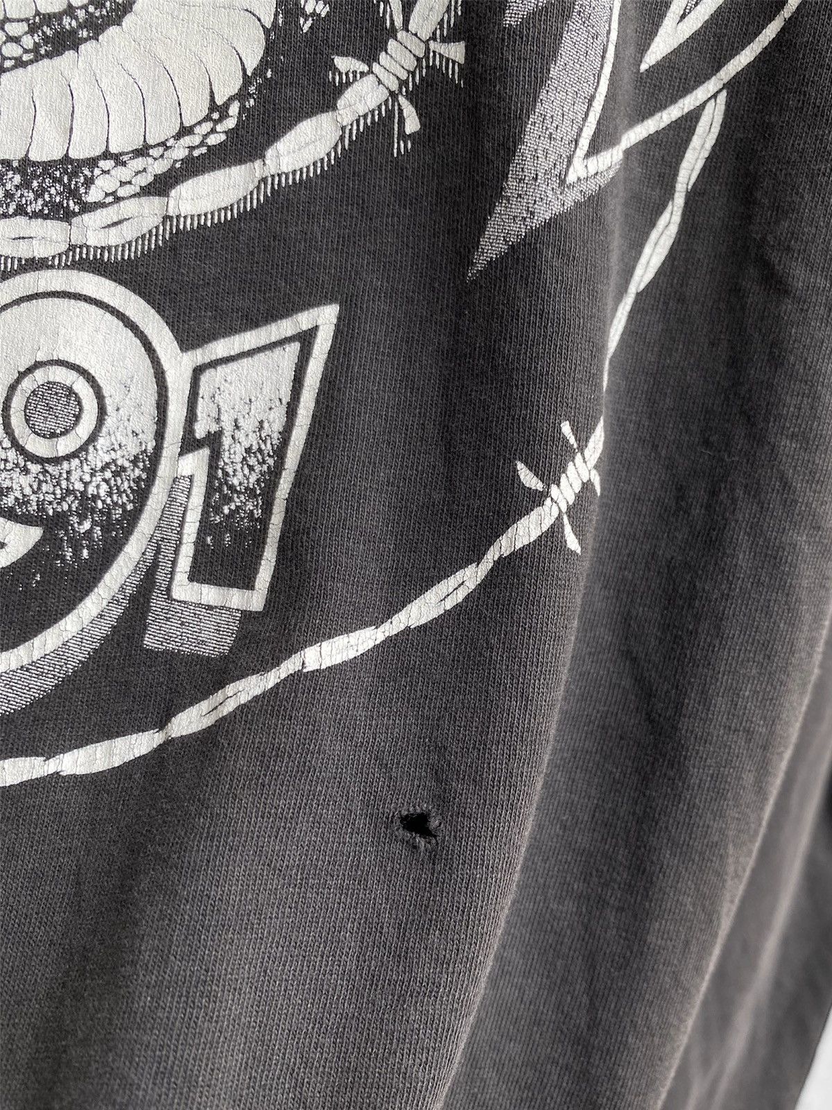 Band Tees × Vintage Vintage 90s Distressed Lynyrd Skynyrd band tee Size US XL / EU 56 / 4 - 5 Thumbnail