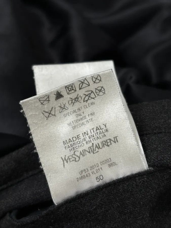 Yves Saint Laurent AW2010 Yves Saint Laurent Grey Wool Single-Breasted Fur Collar Jacket Size US M / EU 48-50 / 2 - 12 Thumbnail