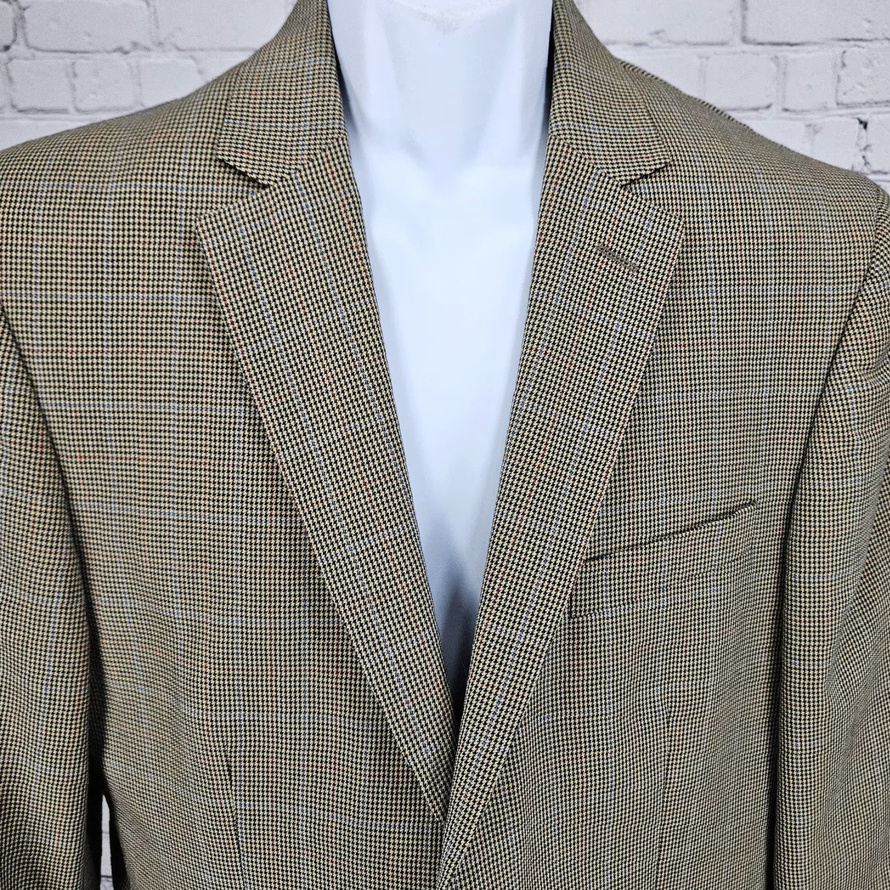 Tasso Elba Tasso Elba Sport Coat Blazer Notch Lapel Houndstooth 2 Button Vented Black Tan 40R Mens Jacket Regular Size Button Front) Size 40R - 7 Thumbnail