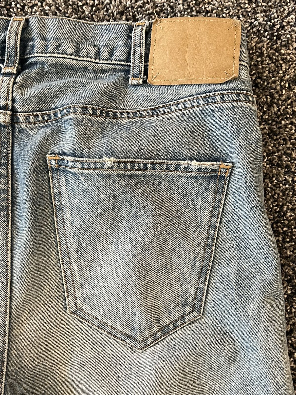 Celine Celine Raw Hem Light Wash Jeans Size US 30 / EU 46 - 3 Thumbnail