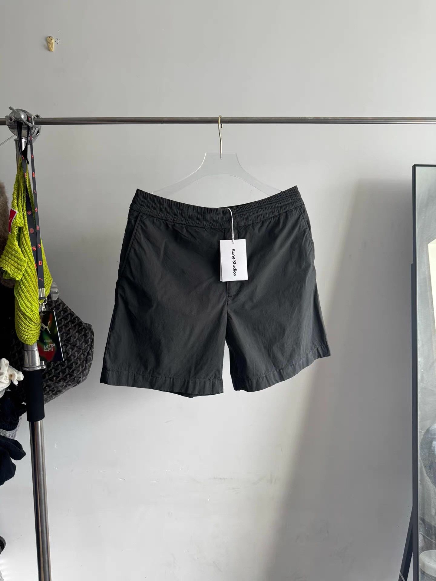 Acne Studios Acne Studios Washed Grey Shorts Q17 Size US 34 / EU 50 - 1 Thumbnail