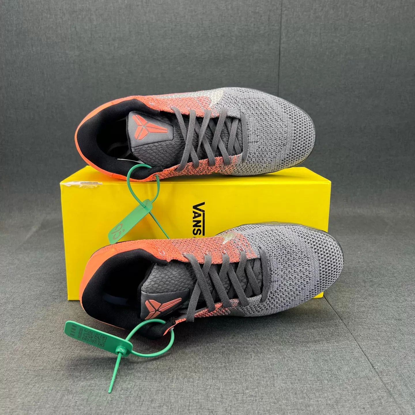 Nike zk11 BHM 42.5 Mint Original Box Size US 9.5 / EU 42-43 - 8 Thumbnail