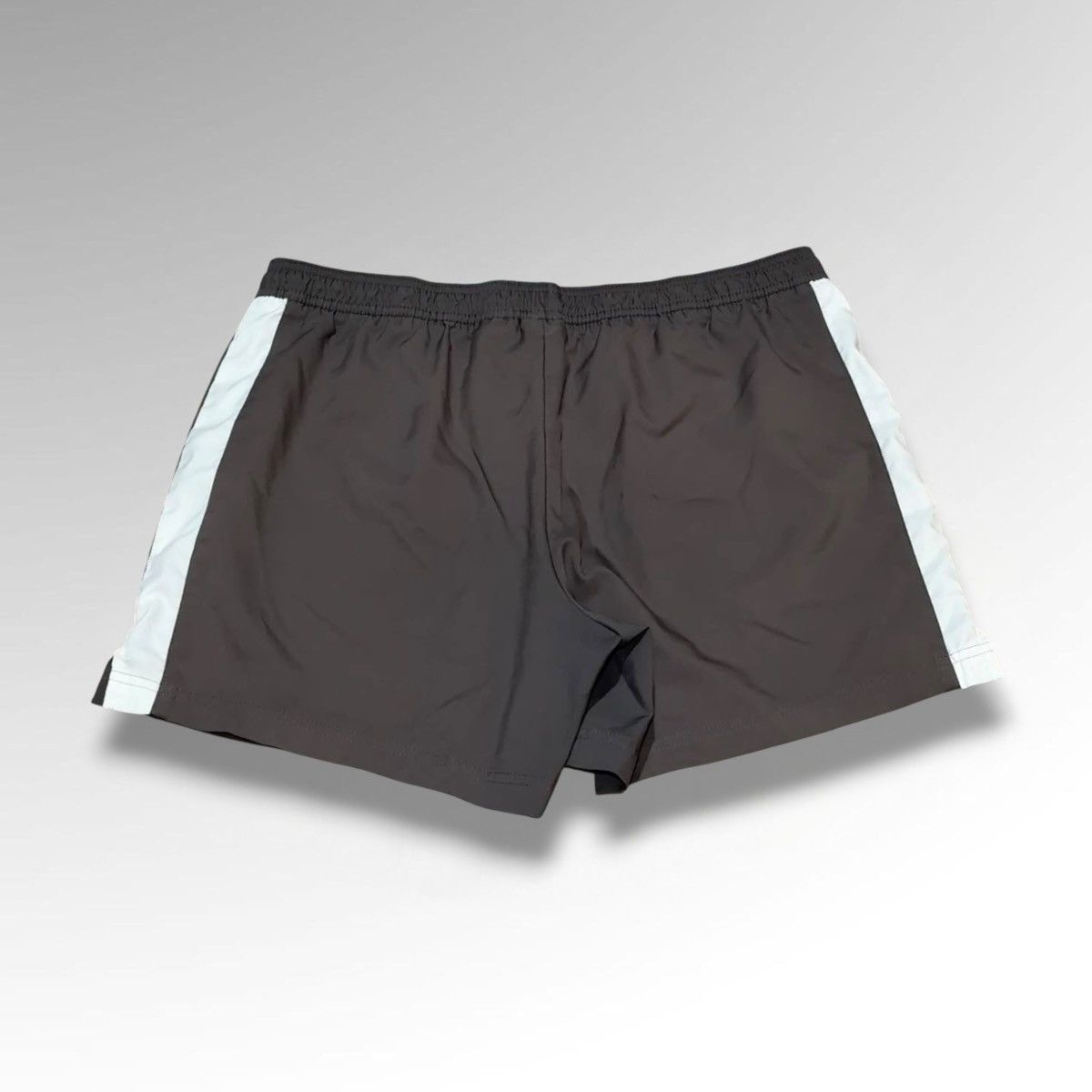 Nike Vintage Nike Gray Athletic Shorts Size US 36 / EU 52 - 4 Thumbnail