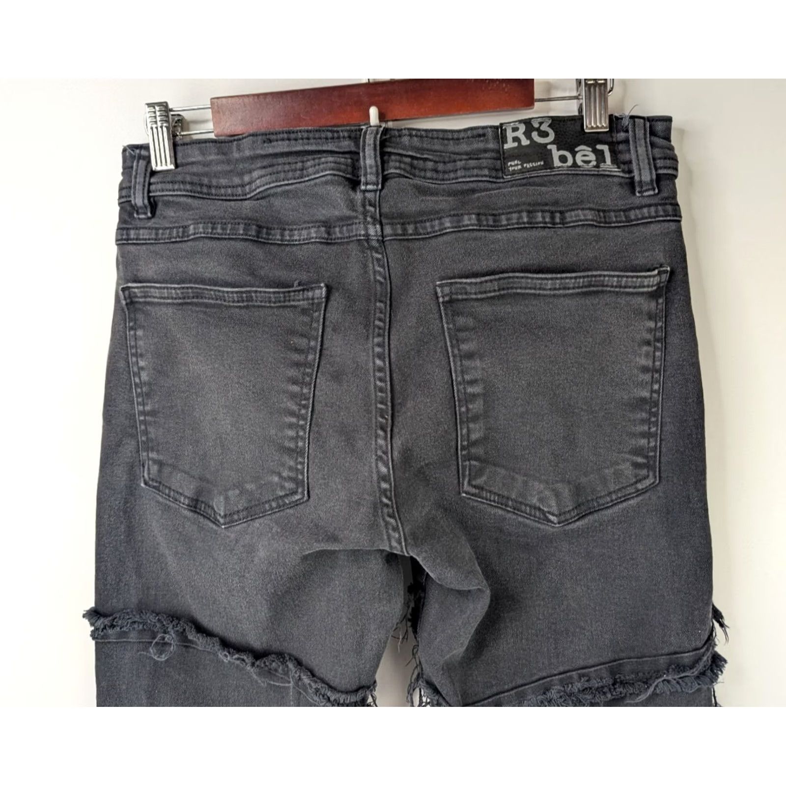 Vintage R3bêl Men's Distressed Skinny Jeans Black 30 Denim 5-Pocket Zipper Button Stacked Fit Streetwear Slim Vintage No Size US 30 / EU 46 - 6 Thumbnail