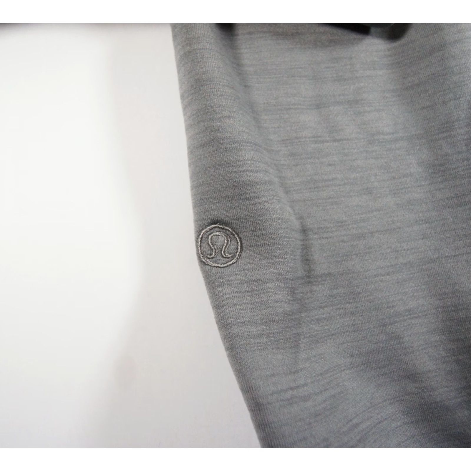 Lululemon Lululemon Hoodie Men XL Gray Full Zip Fleece Outdoor Casual Long Sleeve Regular Size US XL / EU 56 / 4 - 6 Thumbnail
