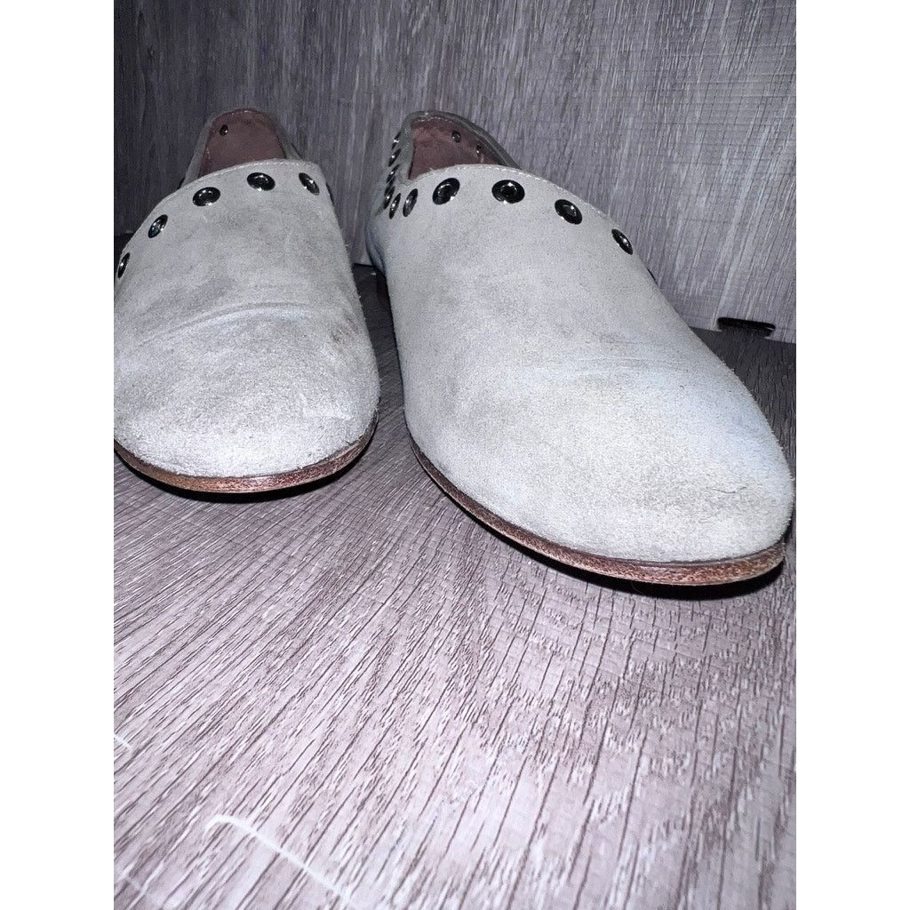 Ron White Ron White Women's 9 Gray Suede Slip-On Loafers w/ Grommet Size US 9 / IT 39 - 3 Thumbnail
