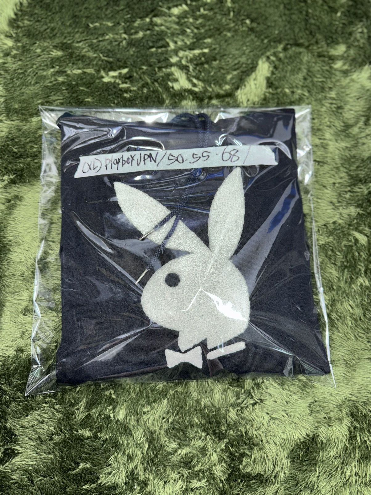 Playboy [XL] playboy japan light weight fleece logo hoodie black Size US XL / EU 56 / 4 - 10 Thumbnail