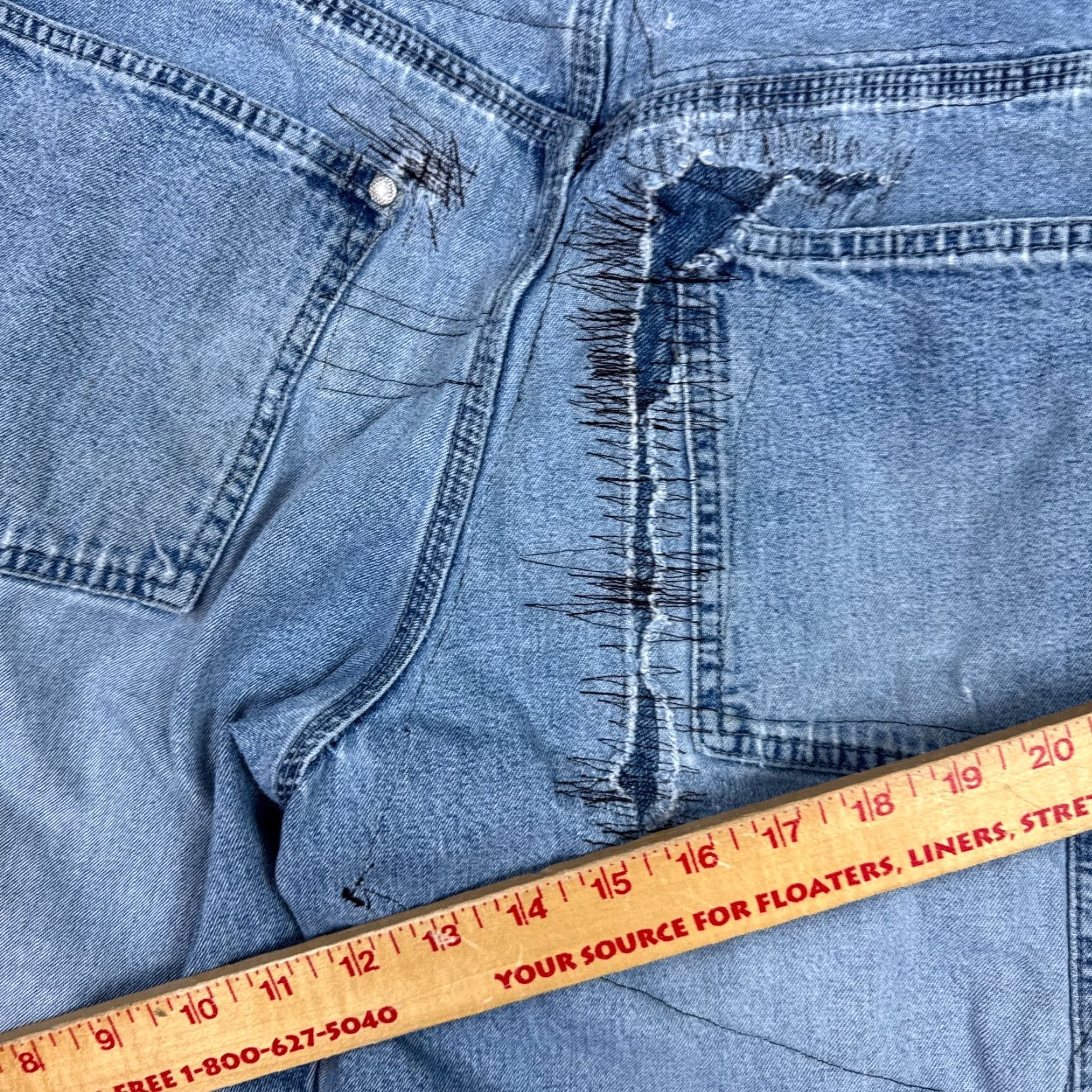 Levi's VINTAGE Levi's Silvertab Jeans Men 30x30 Blue Carpenter Thrashed Repair Destroyed Size US 30 / EU 46 - 5 Thumbnail