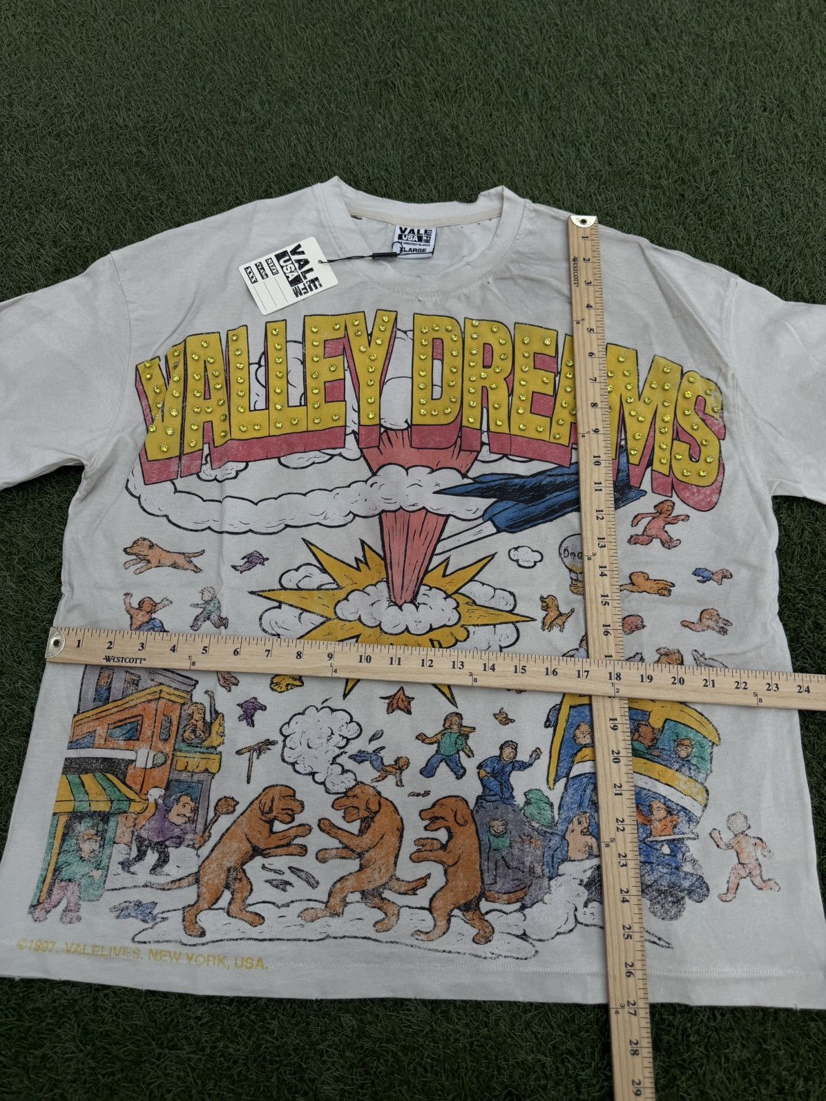 Vale Valley Dreams Chaos Bling Tee Size Large (NEW) Size US L / EU 52-54 / 3 - 5 Thumbnail