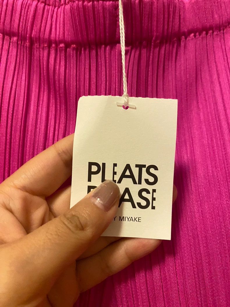 Issey Miyake issey miyake size:0 Pink ripple trousers Size 42" / US 20 - 3 Thumbnail