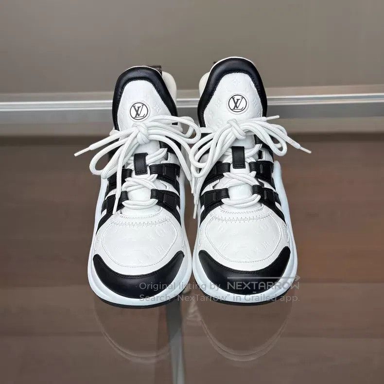 Louis Vuitton Louis Vuitton Archlight Black and White Embossed Arch Brid Size US 7 / IT 37 - 2 Thumbnail