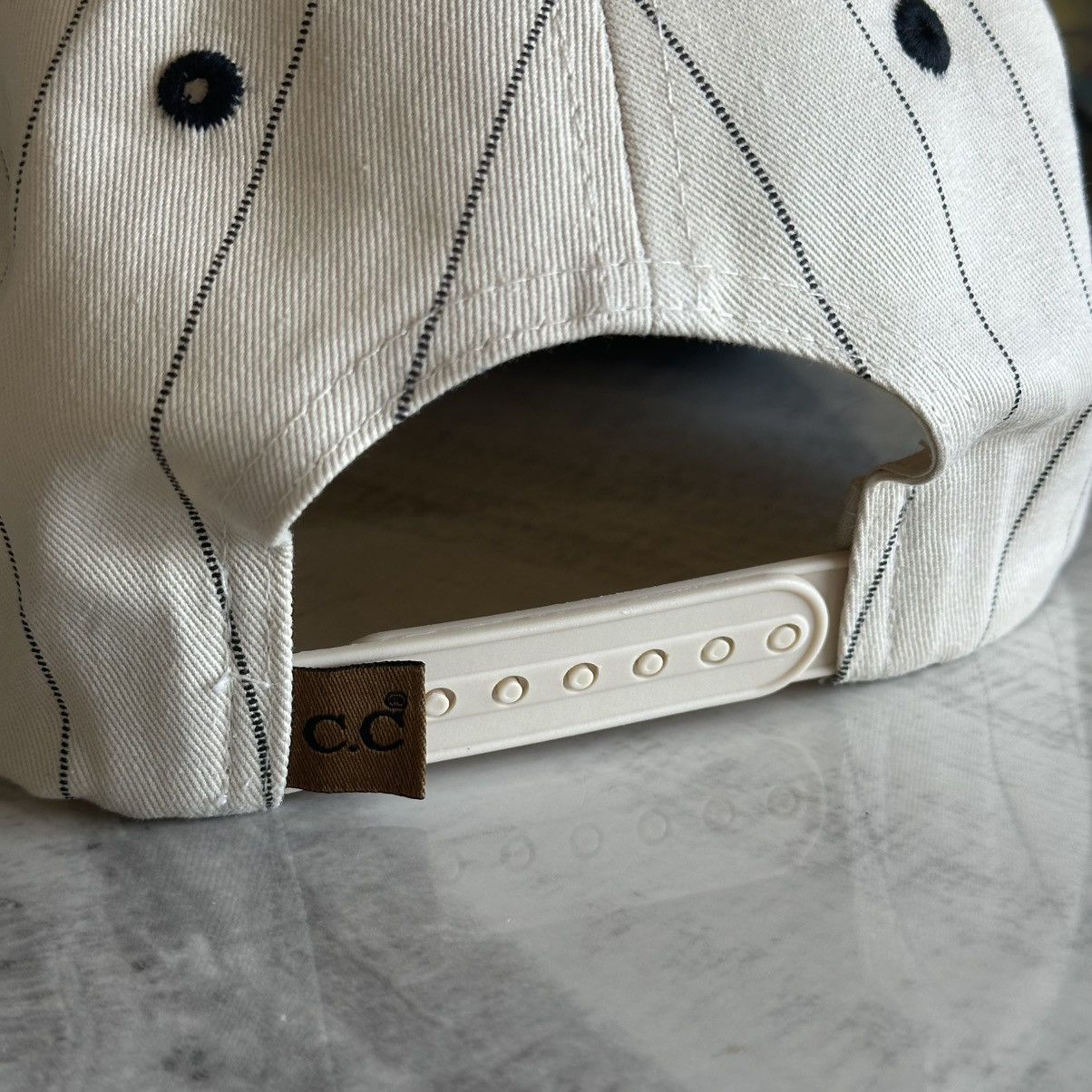 Other C.C New York Pinstripe Two-Tone Trucker Cap Size ONE SIZE - 5 Thumbnail