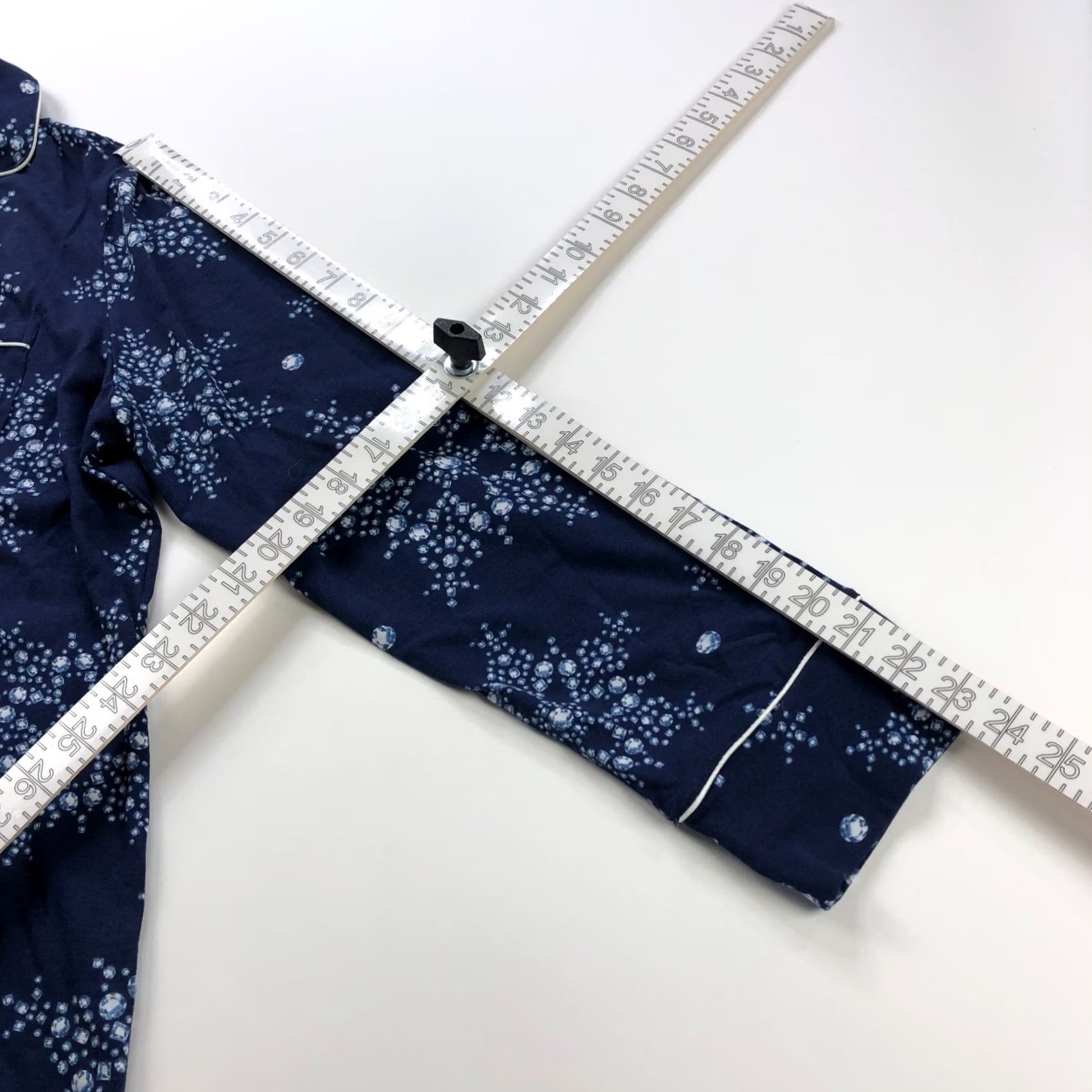 Vintage Soma XL Pajama Embraceable PJ Button Front Collared Shirt Snowflake Blue Womens Shirt Christmas Snowflake Blue Size XL / US 12-14 / IT 48-50 - 4 Thumbnail