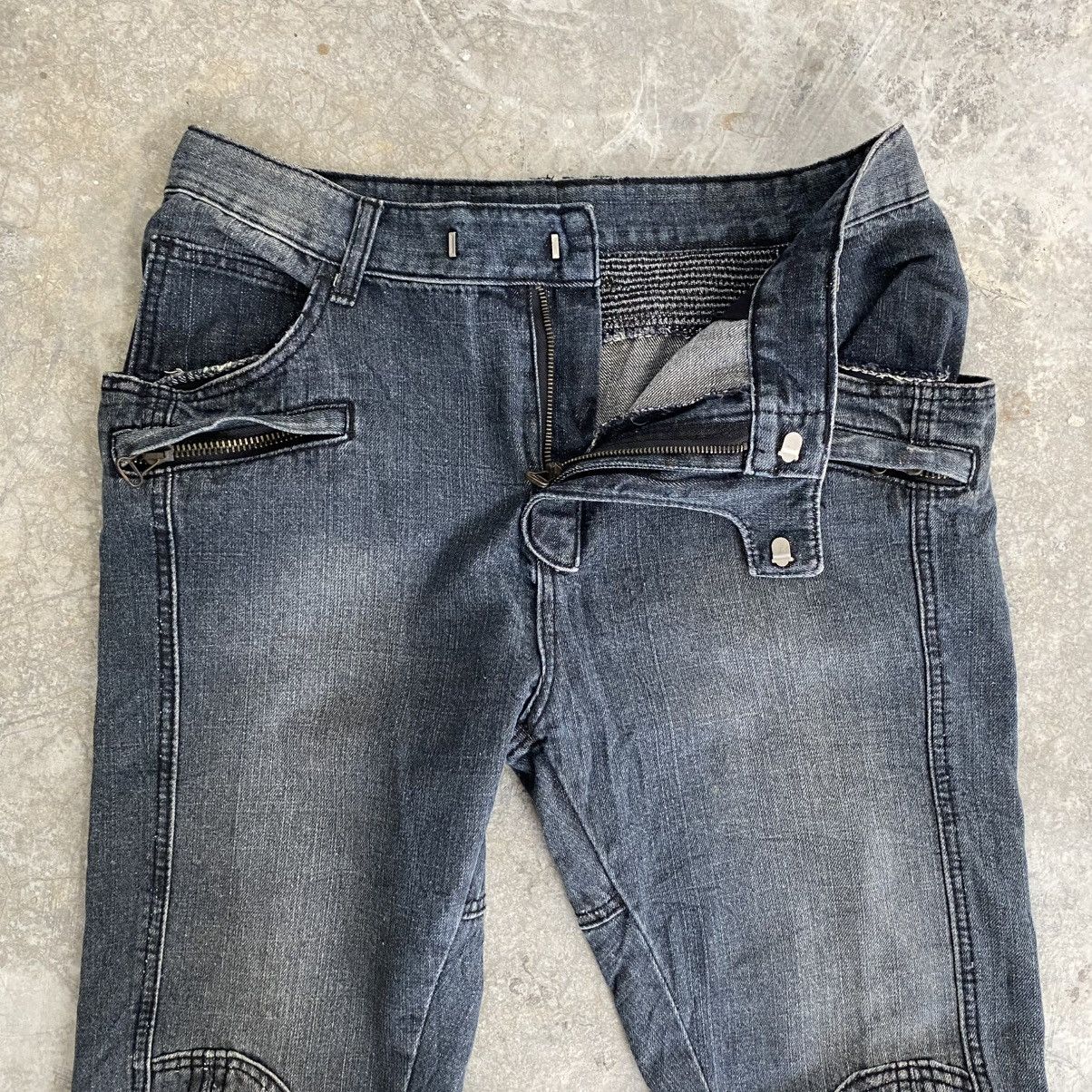 Balmain 2000’s Balmain Paris “Padded” Knee Biker Denim Jeans Size US 34 / EU 50 - 10 Thumbnail