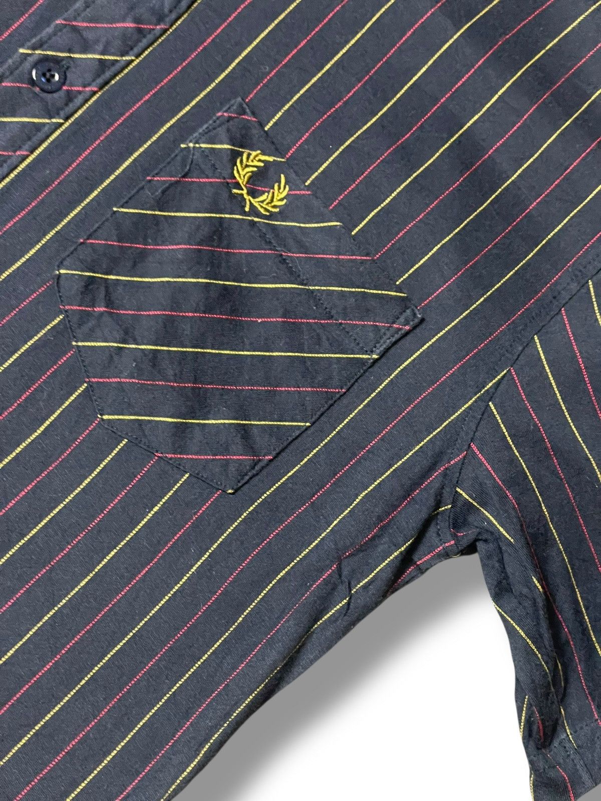 Fred Perry × Japanese Brand × Vintage Fred Perry Stripes Short Sleeve Button Up Shirt (115) Size US S / EU 44-46 / 1 - 3 Thumbnail