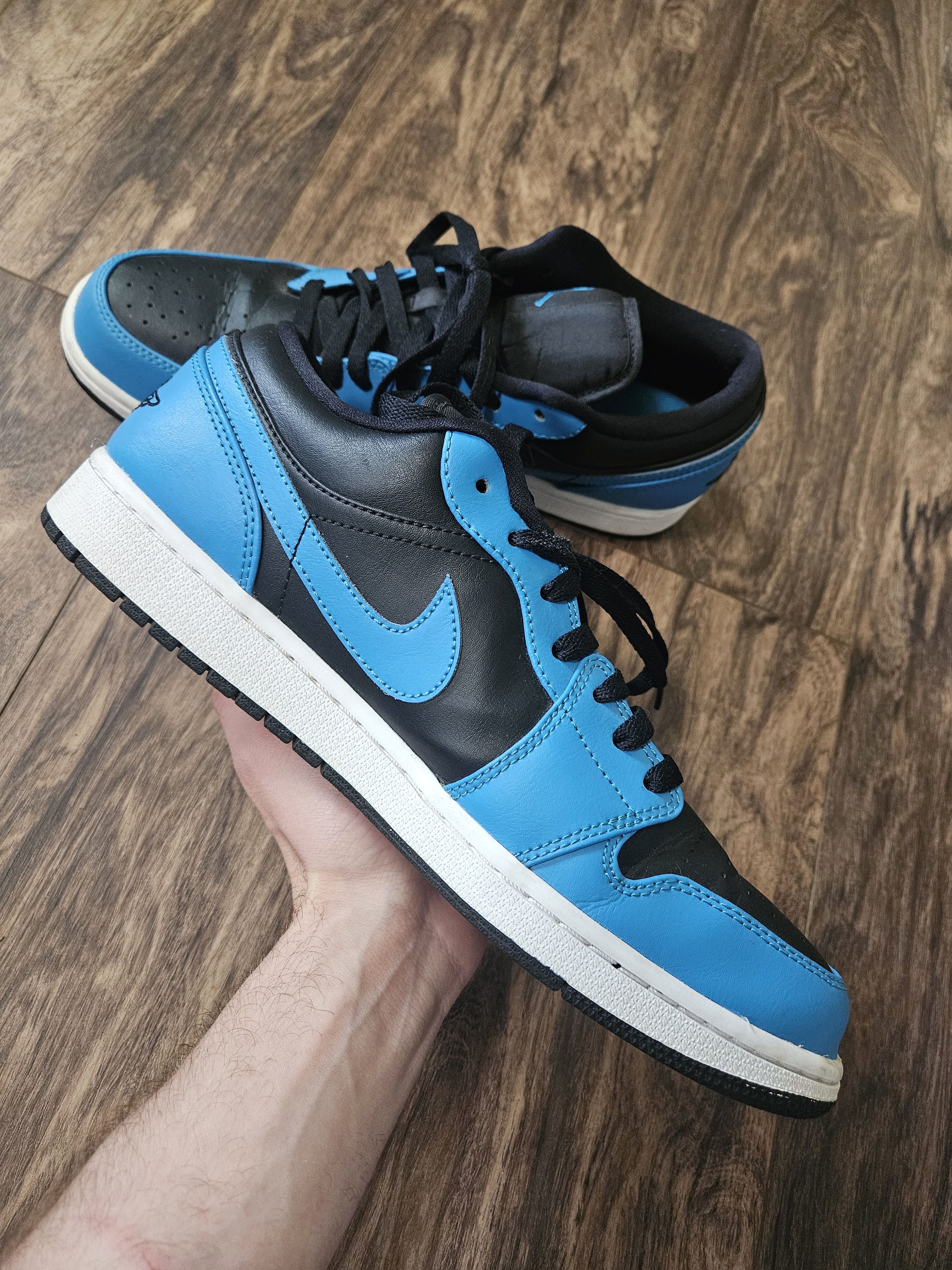 Nike Air Jordan 1 Low Laser Blue Black Size US 10.5 / EU 43-44 - 3 Thumbnail