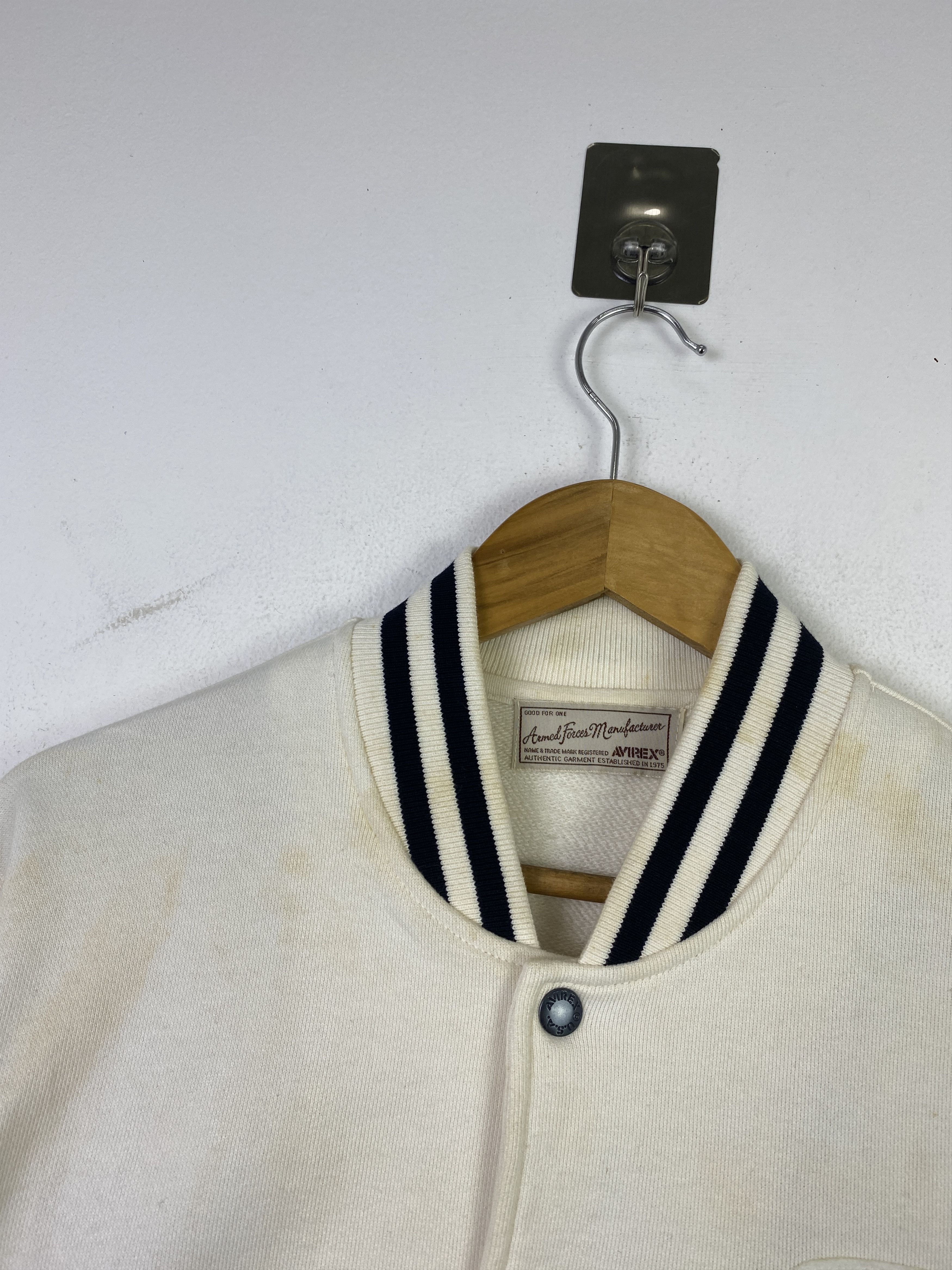 Avirex Vintage Avirex Embroidered Wording Button Up Jacket SH0391 Size US L / EU 52-54 / 3 - 11 Thumbnail