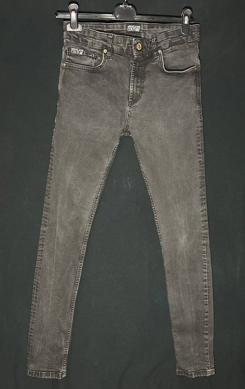 Versace × Versace Jeans Couture Versace Jeans Couture Logo Patch Slim Jeans denim black Size US 30 / EU 46 - 1 Thumbnail