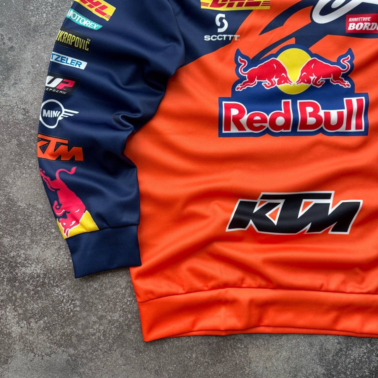 Japanese Brand Red Bull Moto Racing Multi Logo Long Sleeve Top Size US M / EU 48-50 / 2 - 7 Thumbnail