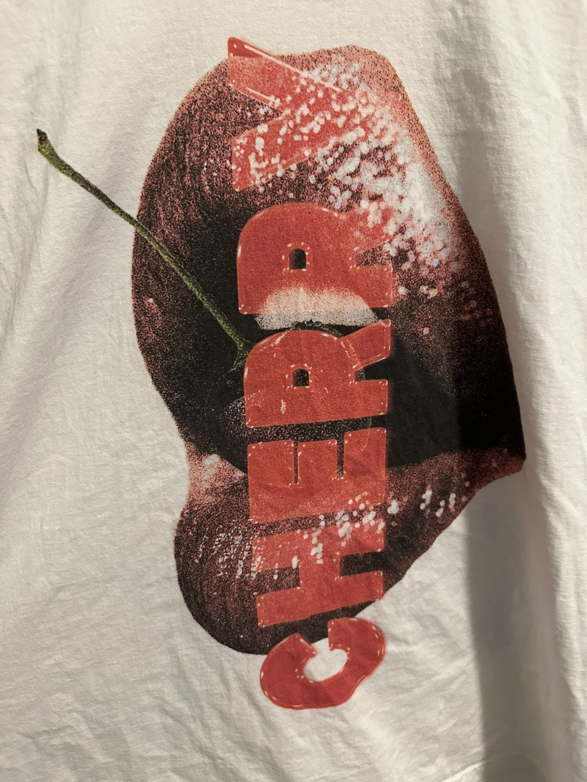 Other CHERRY cherry made me do it shirt. Size US XXL / EU 58 / 5 - 2 Thumbnail