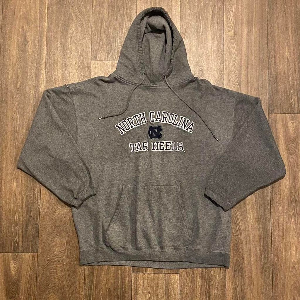 Other North Carolina Tar Heels hoodie size XL Size US XL / EU 56 / 4 - 1 Thumbnail