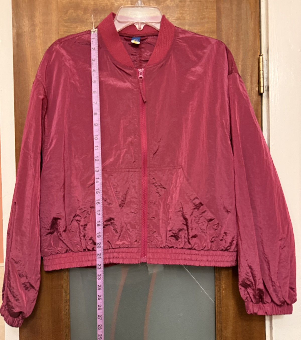 Old Navy Old Navy Nylon Zip Up Athetic Lot Cropped Raspberry & Black Size M / US 6-8 / IT 42-44 - 4 Thumbnail