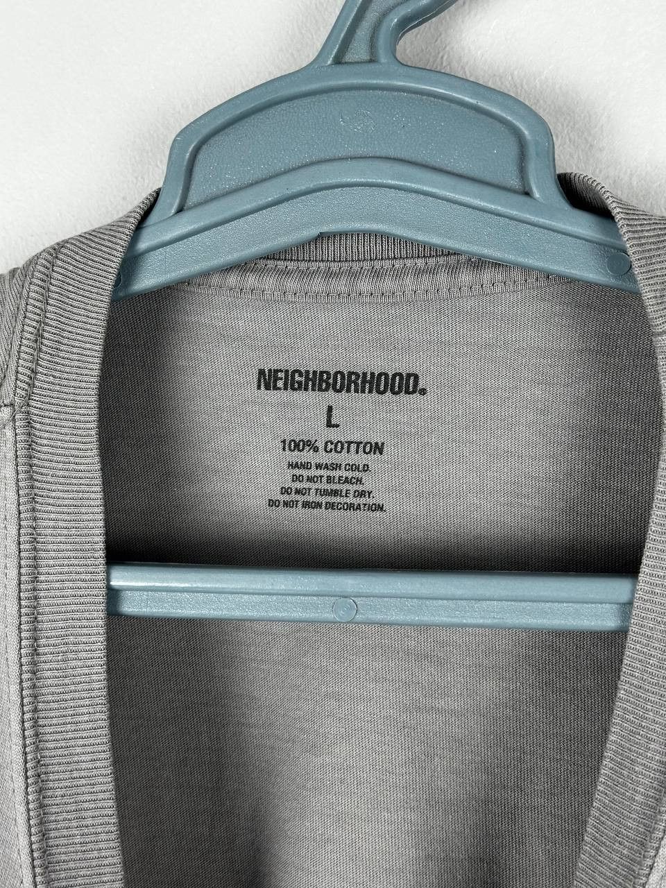 Neighborhood Neighborhood Grey Streetwear Big Logo T Shirt Size US L / EU 52-54 / 3 - 10 Thumbnail