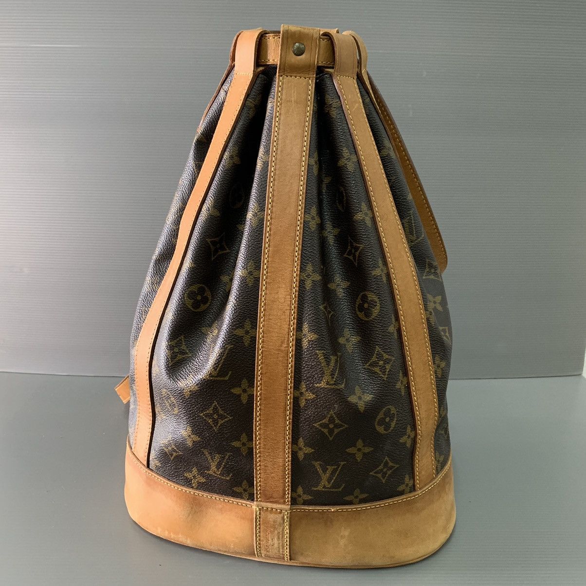 Louis Vuitton Louis Vuitton Monogram Backpack Size ONE SIZE - 7 Thumbnail