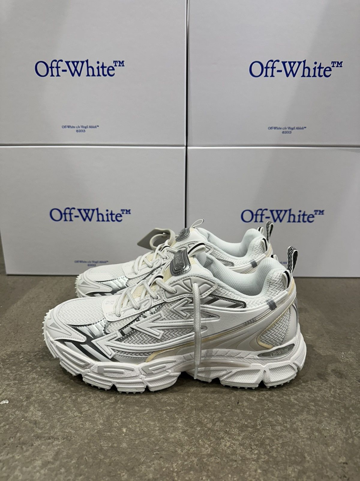 Off-White OFF-WHITE - Be Right Back Sneakers White Size US 12 / EU 45 - 3 Thumbnail