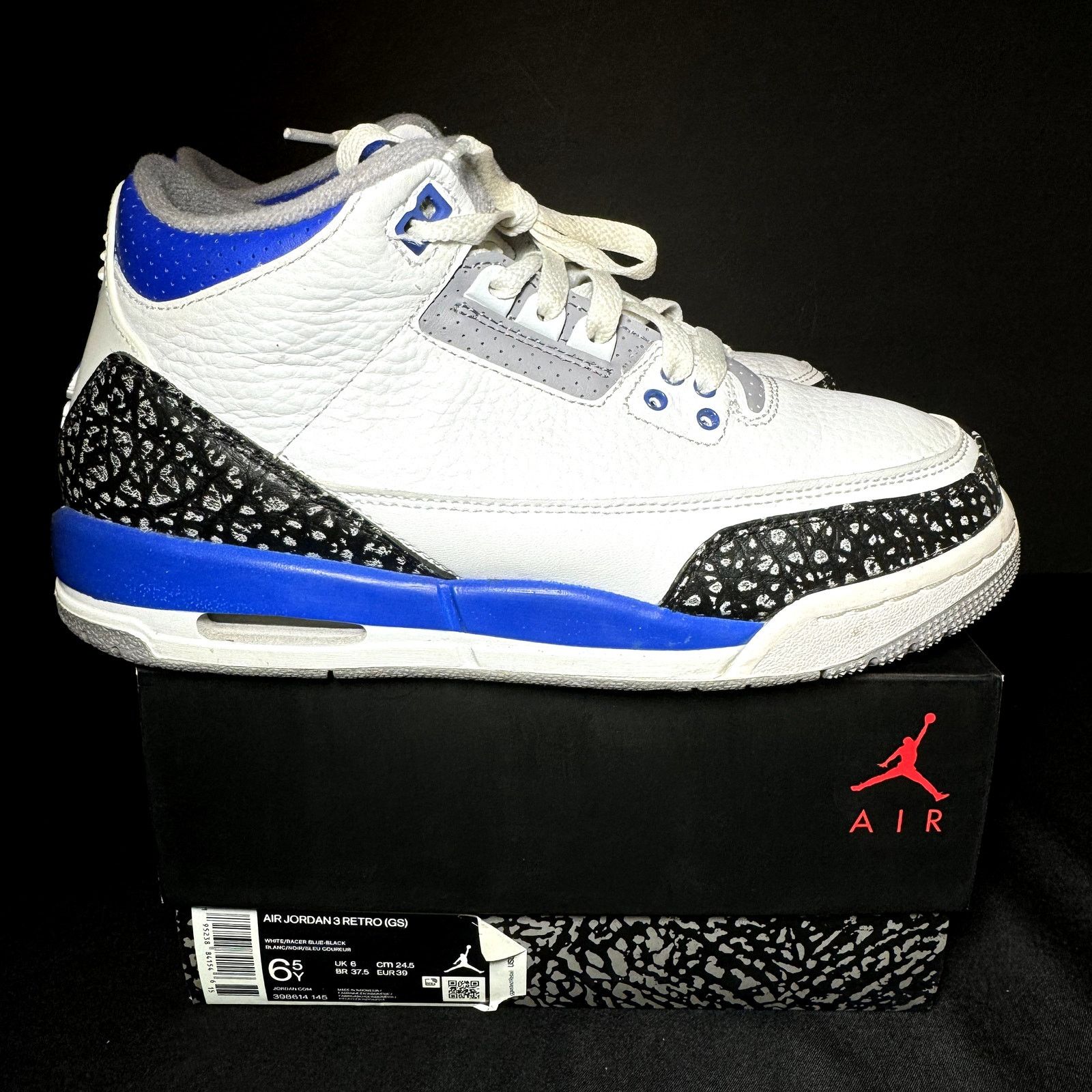 Jordan Brand × Nike Size 6.5 - Nike Air Jordan 3 Retro GS Racer Blue Men's Shoes Size US 6.5 / EU 39-40 - 1 Thumbnail