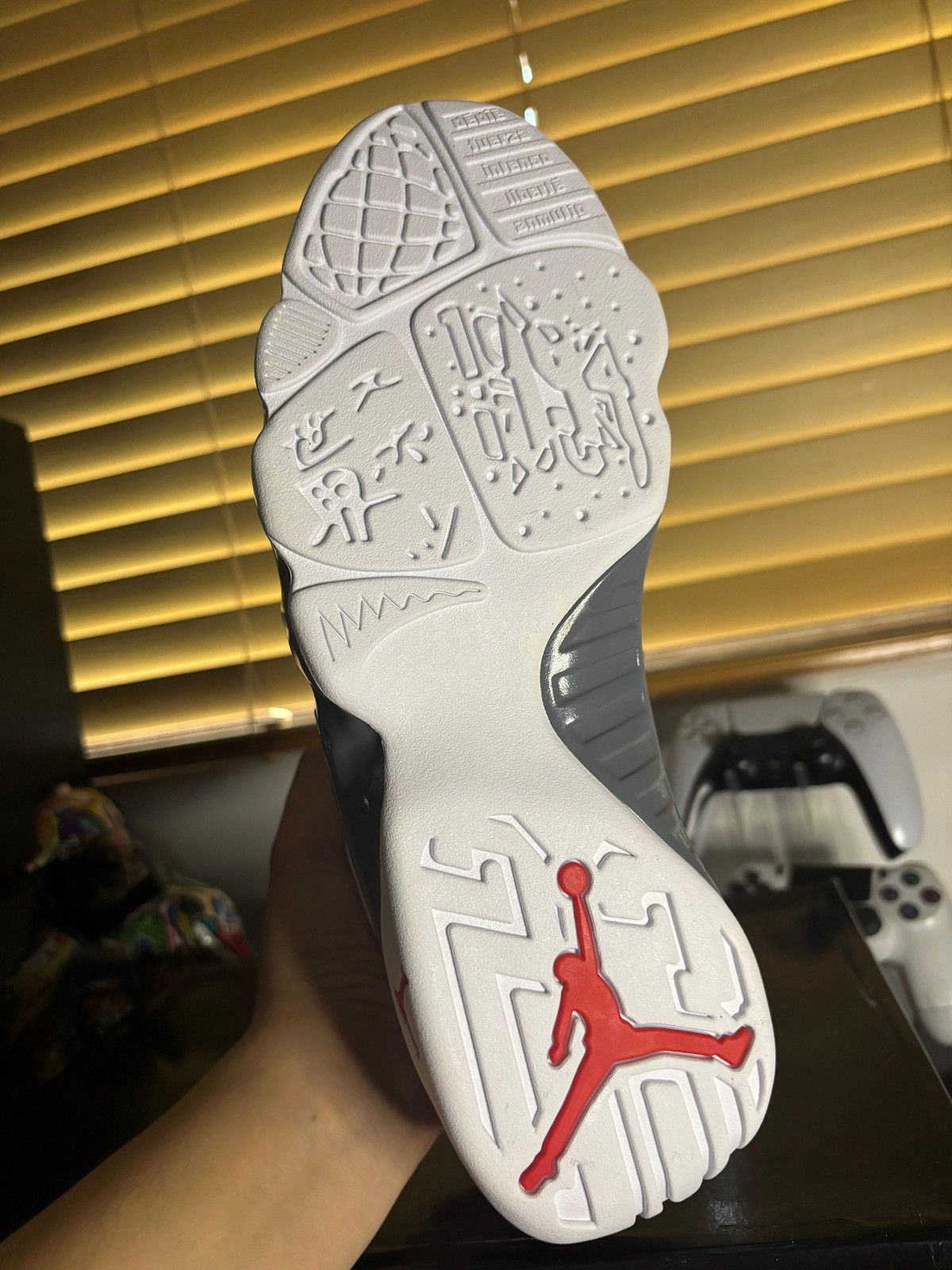 Jordan Brand Nike Air Jordan 9 Retro Size US 11 / EU 44 - 12 Thumbnail