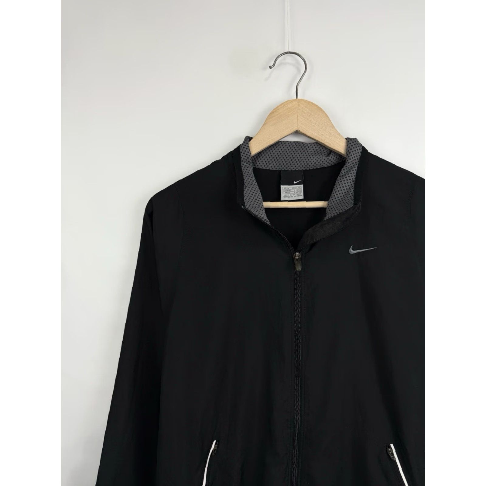 Nike VINTAGE Nike Clima Fit Jacket Mens M Black 90s Y2K Rare Size US M / EU 48-50 / 2 - 3 Thumbnail