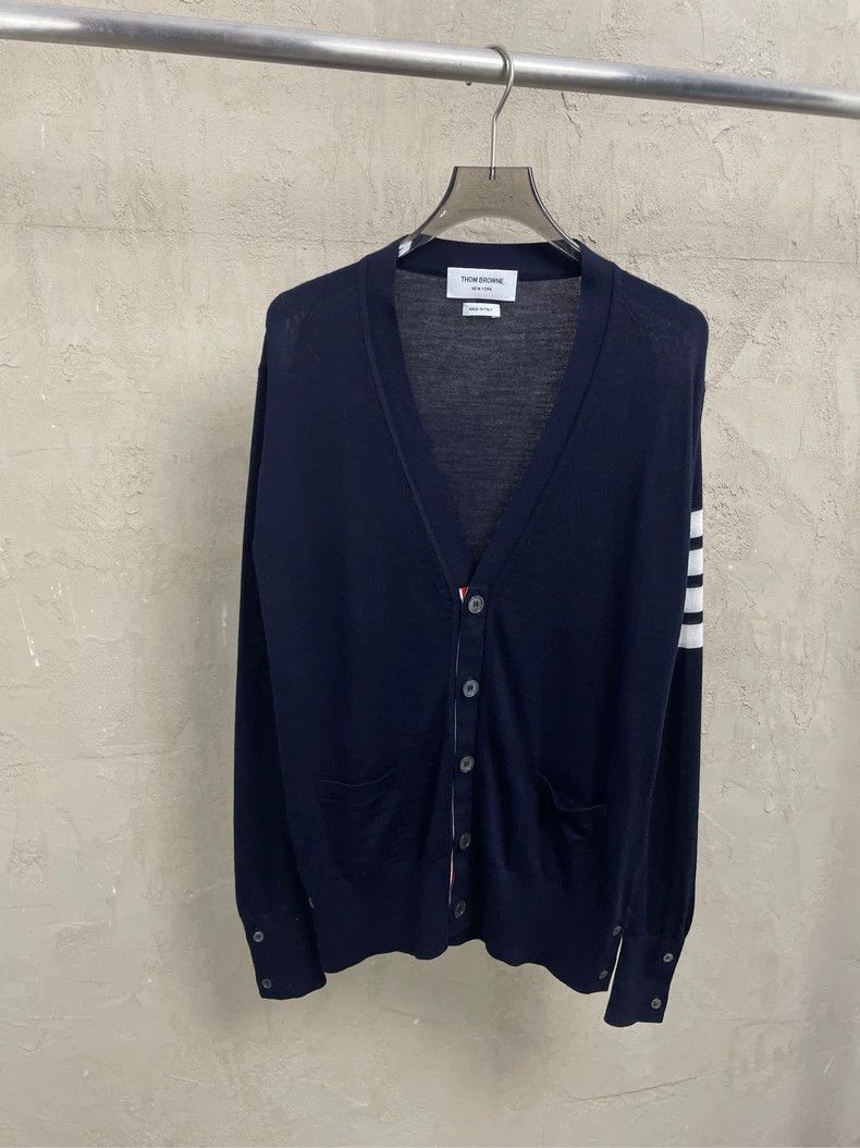Thom Browne Thom browne Dark blue classic four-striped wool cardigan ja Size US M / EU 48-50 / 2 - 1 Thumbnail