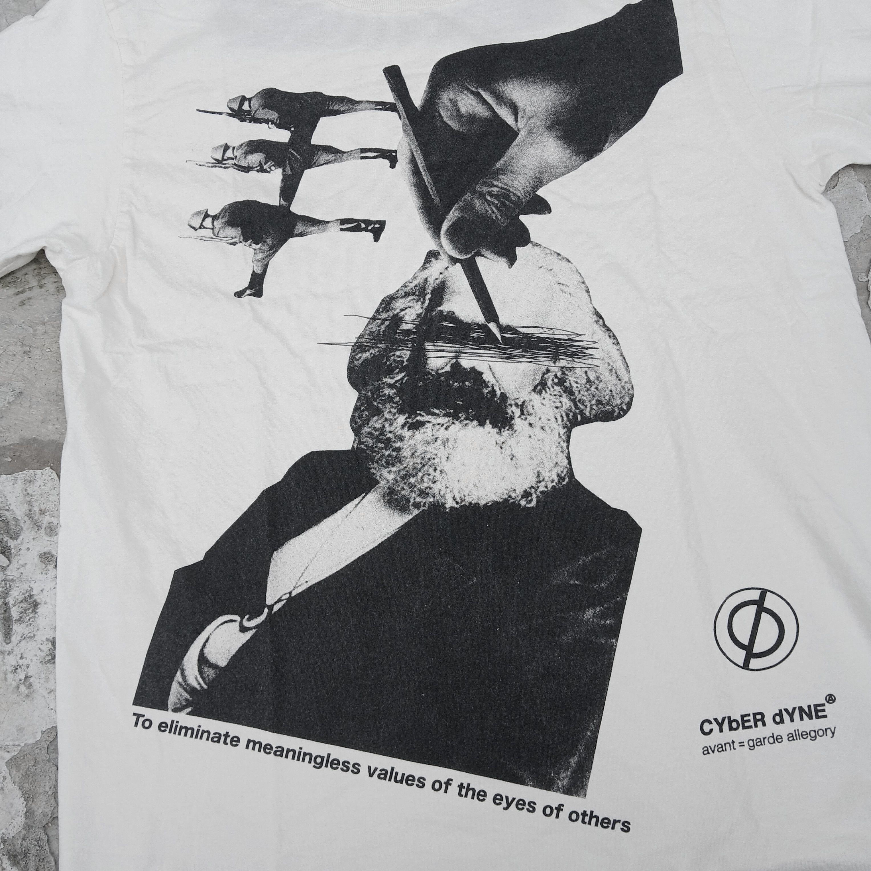 Japanese Brand Avant garde x cyberdyne art tee Size L / US 10 / IT 46 - 3 Thumbnail