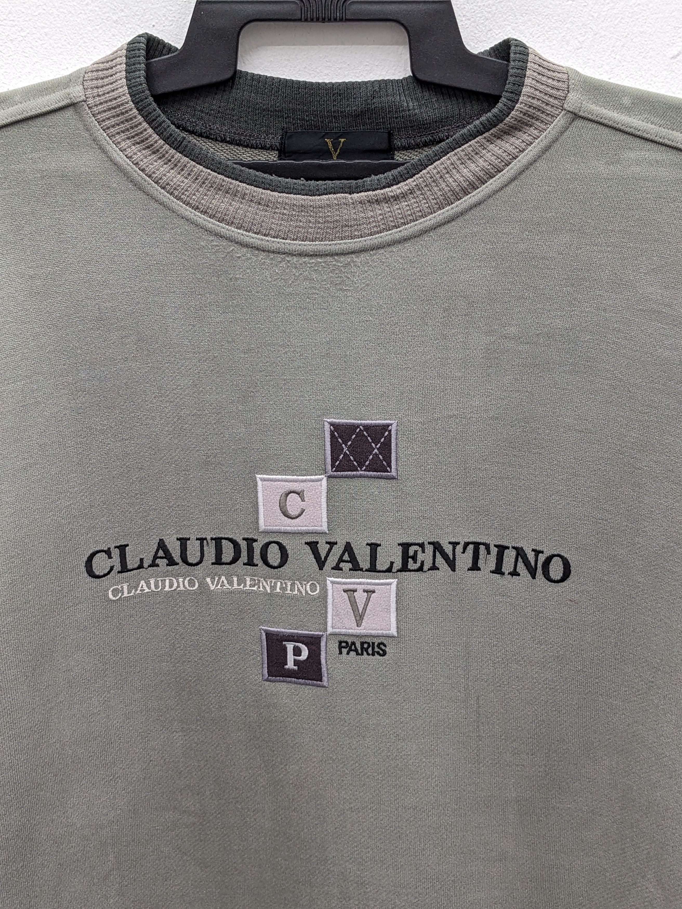 Valentino Vintage CLAUDIO VALENTINO PARIS Embroidered Sweatshirt Size US M / EU 48-50 / 2 - 3 Thumbnail