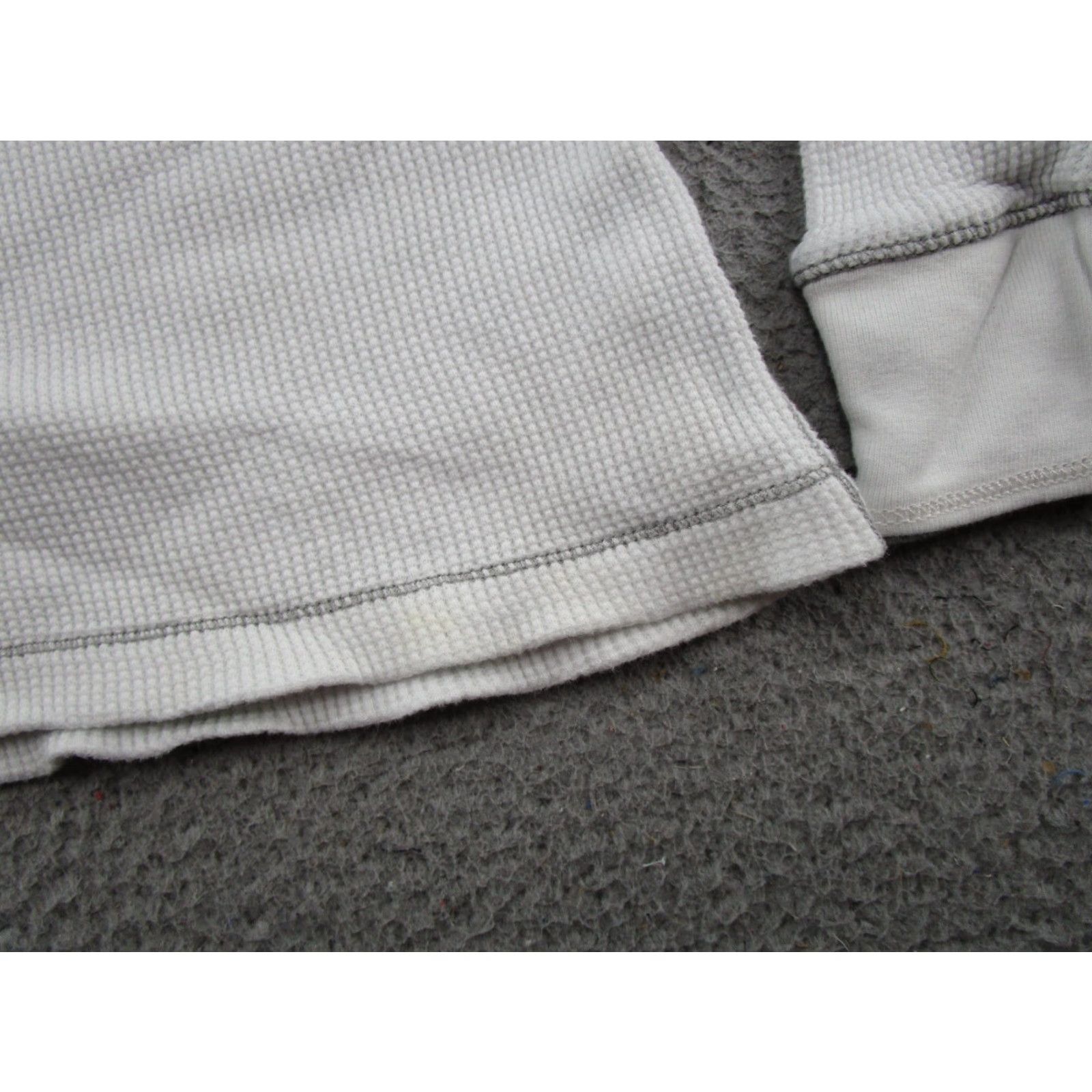 Old Navy VTG Old Navy Thermal Long Sleeve Base Layer Shirt M White Knits Crew Neck Outdoor, Base Layer, Thermal Mens Shirt Size US M / EU 48-50 / 2 - 2 Thumbnail
