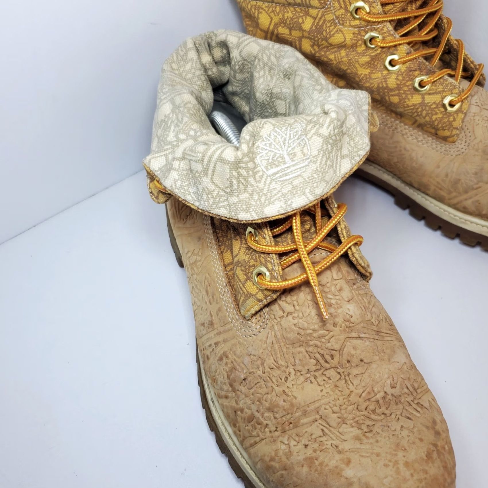 Timberland Timberland Mens Chukka Boot Lace Up Leather Upper Anti Fatigue Embossed Canvas 11.5 Tan Limited Edition Shoes Size US 12 / EU 45 - 5 Thumbnail