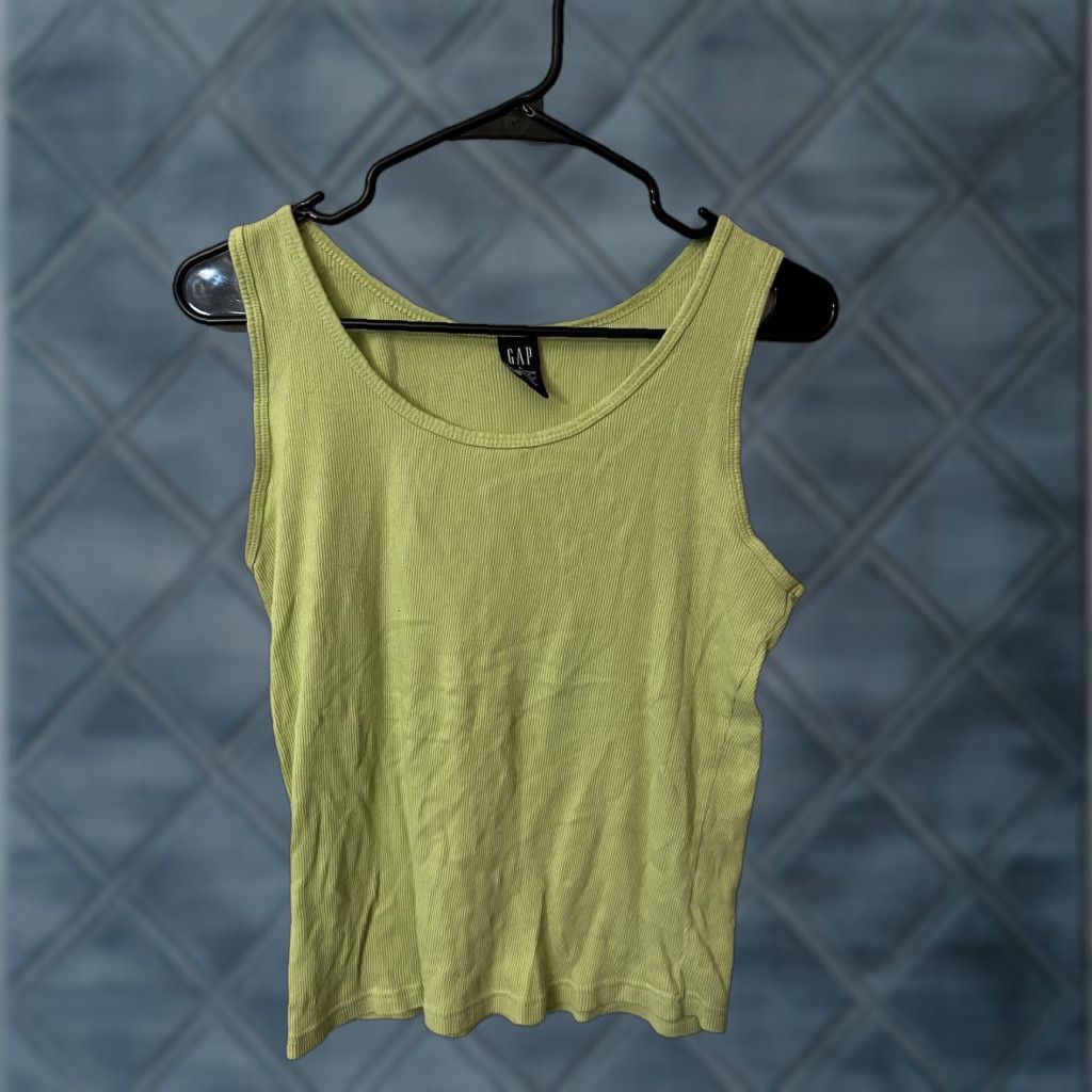 Gap VINTAGE Gap Womens Green Solid Modern Tank Top Size Large Adult Women Size L / US 10 / IT 46 - 1 Thumbnail