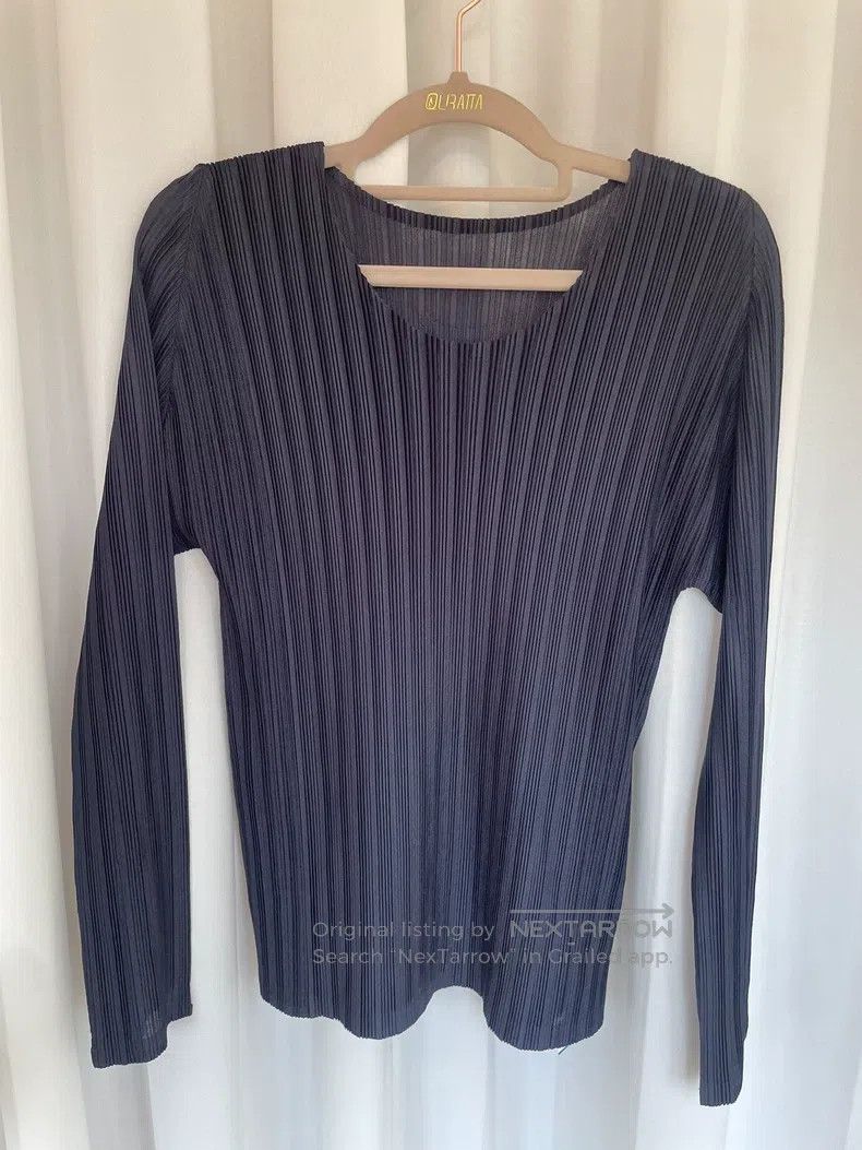 Issey Miyake Issey Miyake Dark Blue Ribbed Crew Neck Top Size L / US 10 / IT 46 - 2 Thumbnail