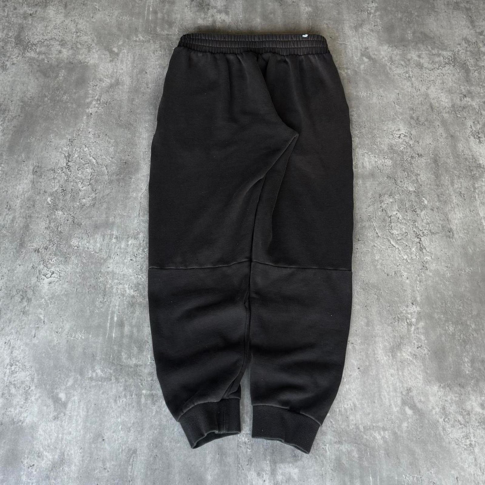 Puma × Vintage Vintage Y2K PUMA Black & White Embroidered Opium Sweatpants Size US 32 / EU 48 - 2 Thumbnail