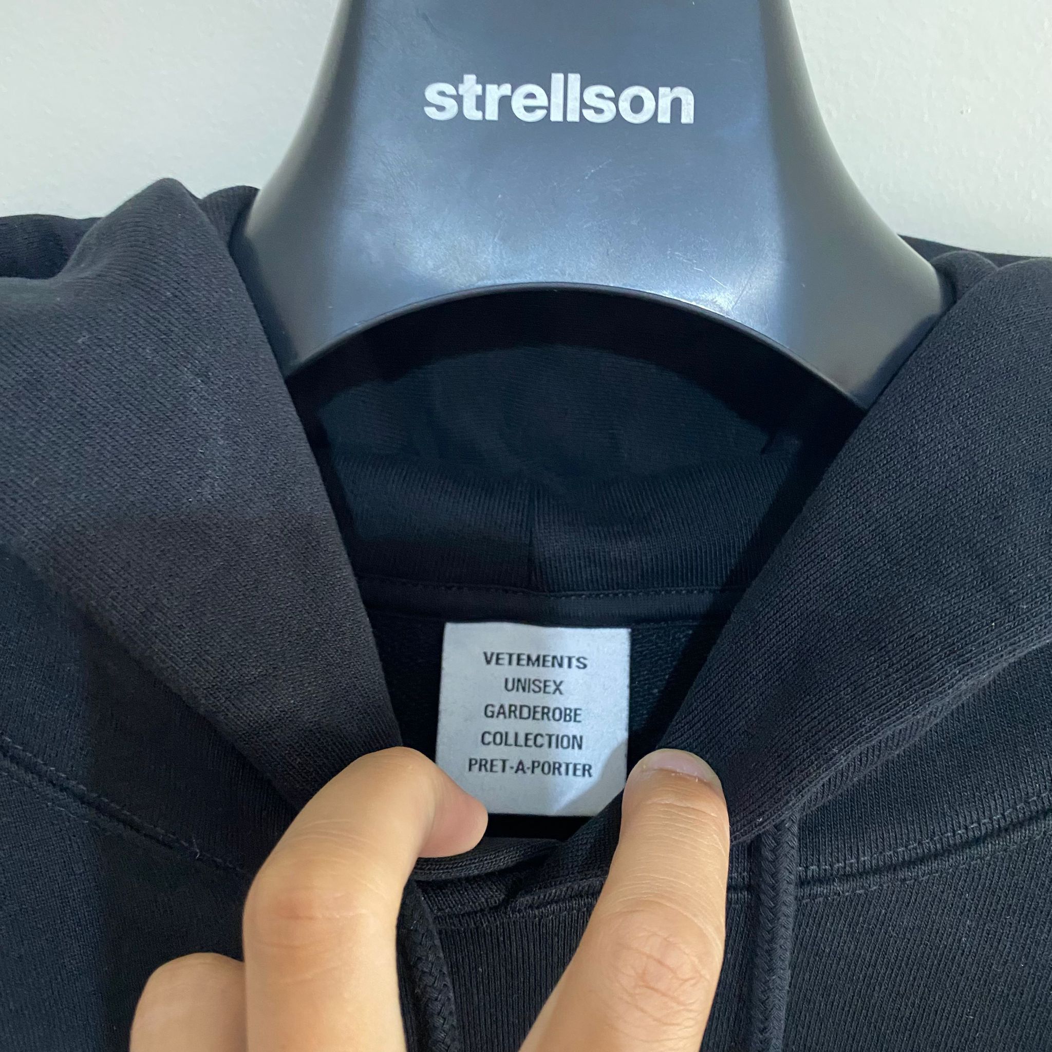 Vetements Black White Crest Logo Oversized Hoodie Size M / US 6-8 / IT 42-44 - 3 Thumbnail